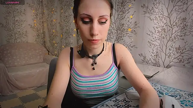 Mary0Lou online show from March 3, 7:59 am