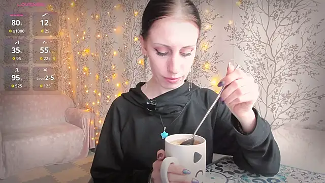 Mary0Lou online show from May 16, 10:14 am