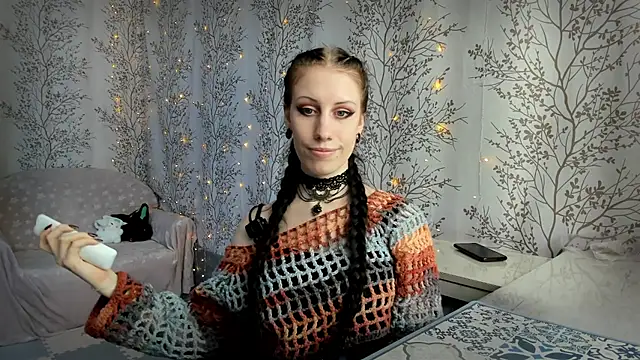 Mary0Lou online show from February 12, 6:02 am