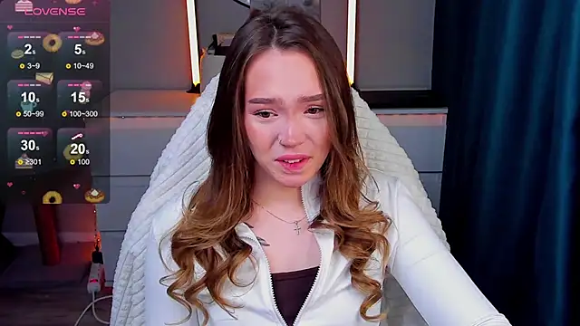 Evia r0se online show from March 13, 10:31 am