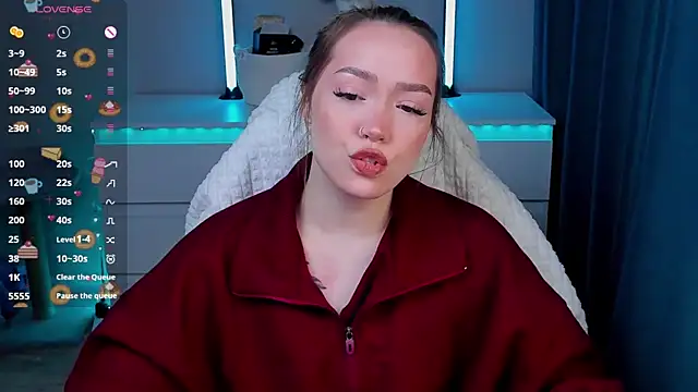 Evia r0se online show from February 10, 8:46 am