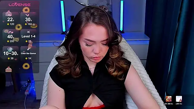 Evia r0se online show from April 10, 8:54 am