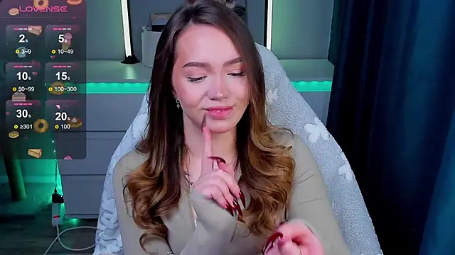 Evia r0se online show from February 25, 8:03 am