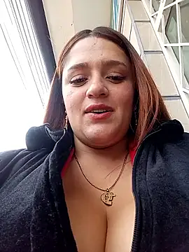 hanna-a online show from June 10, 2:40 pm