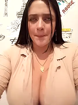 hanna-a online show from March 14, 3:36 pm