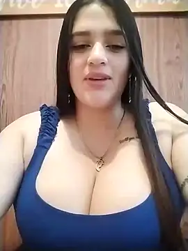 hanna-a online show from February 5, 8:04 pm