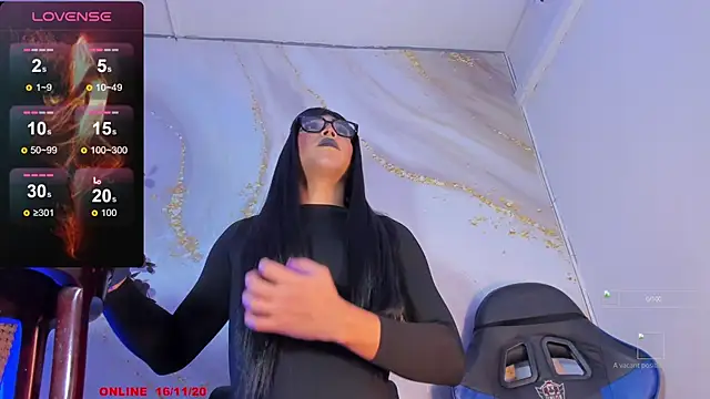 Naughty Lizeth online show from November 16, 1:27 pm