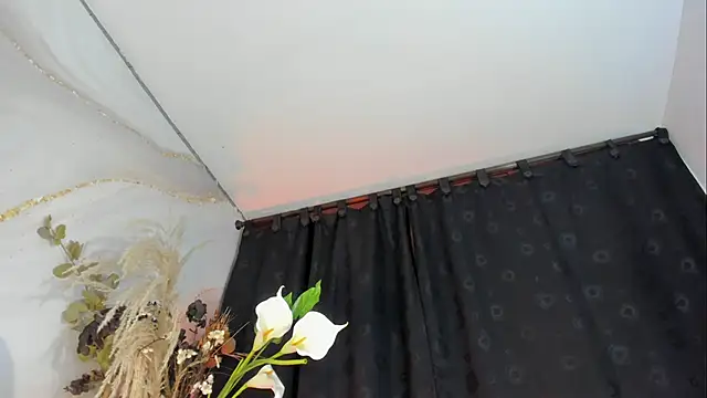 Naughty Lizeth online show from November 30, 4:19 pm