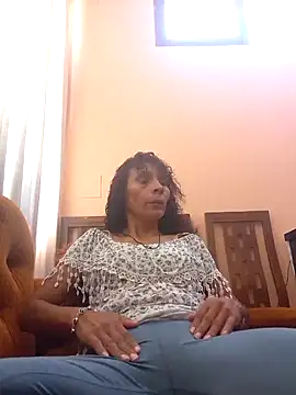 bolita-bonita online show from September 8, 5:45 pm