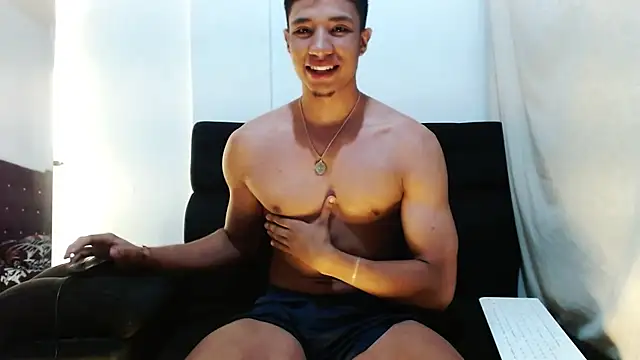 Snapshot of JacksonCooper1 chatting on January 31, 4:03 am JacksonCooper1 online show from January 31, 4:03 am