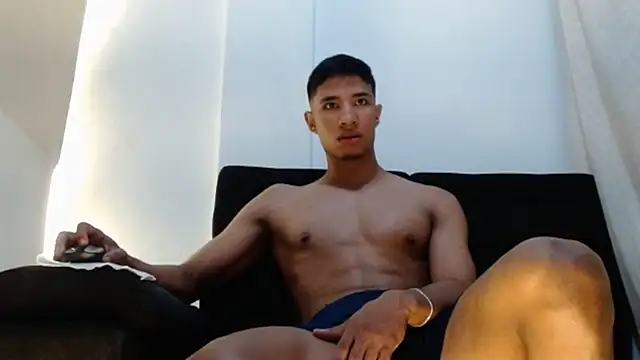 Snapshot of JacksonCooper1 chatting on December 22, 8:03 pm JacksonCooper1 online show from December 22, 8:03 pm