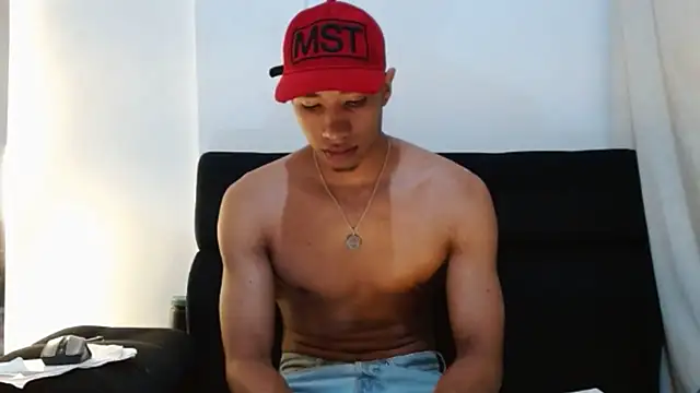 Snapshot of JacksonCooper1 chatting on January 16, 4:07 am JacksonCooper1 online show from January 16, 4:07 am