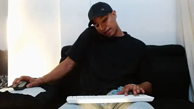 Snapshot of JacksonCooper1 chatting on January 6, 5:41 am JacksonCooper1 online show from January 6, 5:41 am