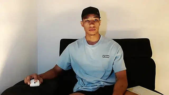 Snapshot of JacksonCooper1 chatting on March 22, 7:09 pm JacksonCooper1 online show from March 22, 7:09 pm