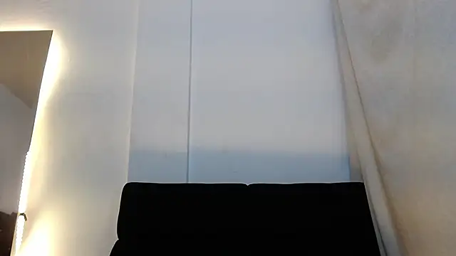 Snapshot of JacksonCooper1 chatting on February 17, 5:47 am JacksonCooper1 online show from February 17, 5:47 am