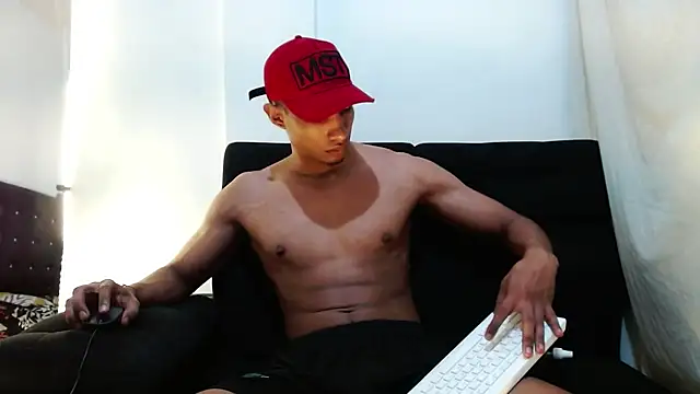 Snapshot of JacksonCooper1 chatting on January 29, 2:19 am JacksonCooper1 online show from January 29, 2:19 am