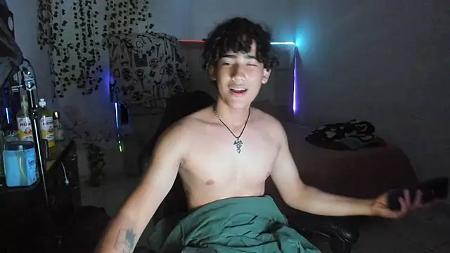 jake willianss online show from December 21, 6:20 pm