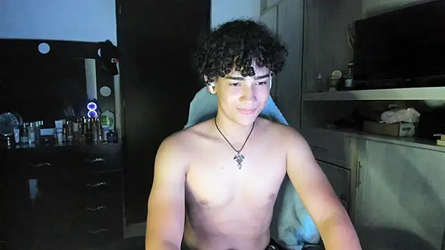 jake willianss online show from June 20, 4:06 am