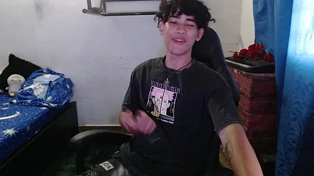 jake willianss online show from March 1, 8:53 pm