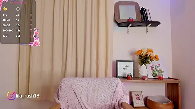 Snapshot of lila_rush chatting on November 8, 10:13 pm lila rush online show from November 8, 10:13 pm