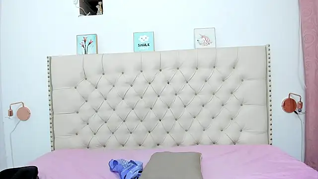 Snapshot of Kim_Eli chatting on February 13, 2:01 am Kim Eli online show from February 13, 2:01 am