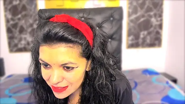 Snapshot of scarlett_w0lf chatting on October 22, 2:38 pm scarlett w0lf online show from October 22, 2:38 pm