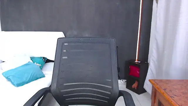 SusanLeroy online show from April 15, 8:53 am