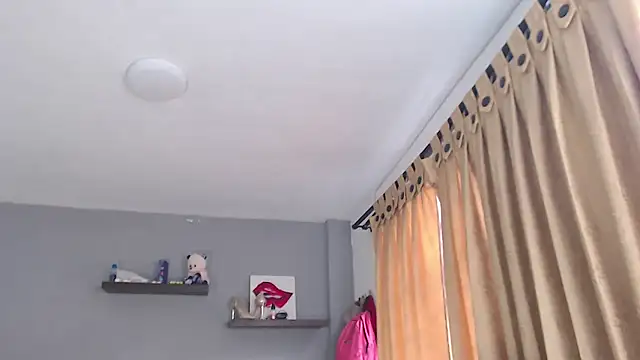 SusanLeroy online show from December 20, 11:24 am