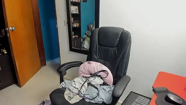 peanut tangerine online show from January 11, 12:28 am