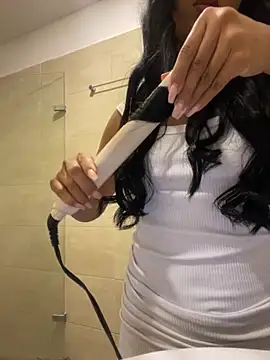 SOPHIACANDY19  online show from September 12, 11:37 pm