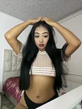 SOPHIACANDY19  online show from May 31, 12:16 am