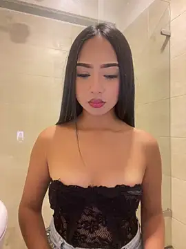 SOPHIACANDY19  online show from February 20, 12:18 am