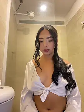 SOPHIACANDY19  online show from October 16, 11:24 pm