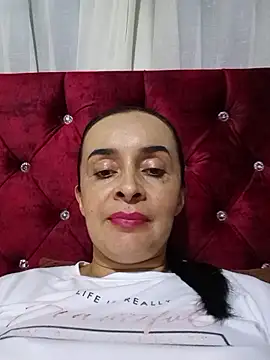 Samantha Sullivan  online show from January 17, 2:59 am