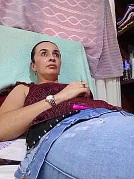 Samantha Sullivan  online show from March 4, 10:06 pm