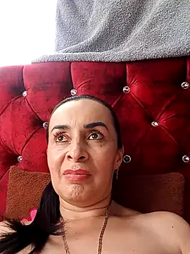 Samantha Sullivan  online show from September 10, 4:17 pm