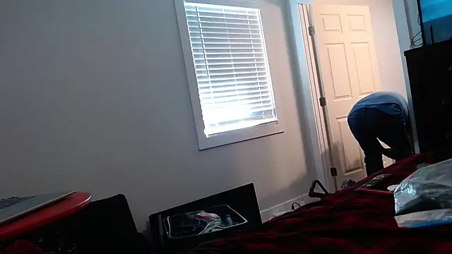 overaveragefreak4you online show from March 7, 9:27 pm