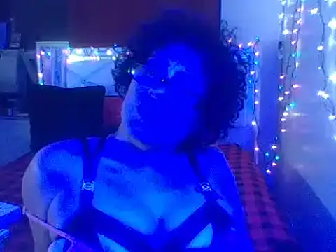 Snapshot of lachulalarubie chatting on January 20, 3:37 am lachulalarubie online show from January 20, 3:37 am