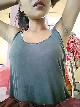 MISSQUEEN48 online show from July 7, 6:58 am