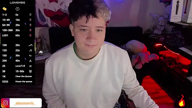 Snapshot of _AlexMorris chatting on November 15, 4:05 am AlexMorris online show from November 15, 4:05 am