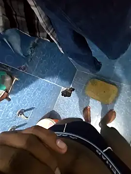 Snapshot of SageElement2 chatting on February 19, 8:17 pm SageElement2 online show from February 19, 8:17 pm