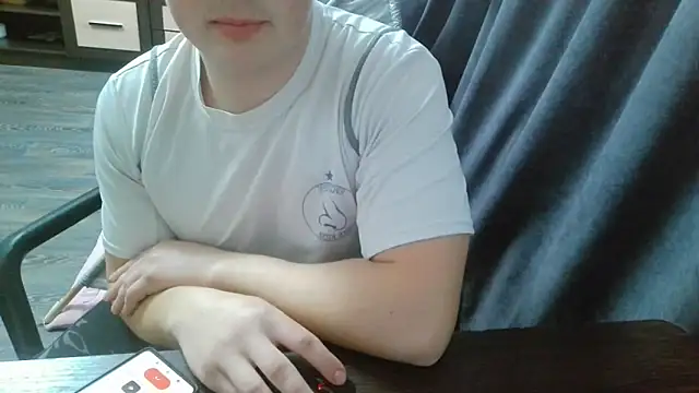 gamblingbum online show from March 18, 2:30 pm