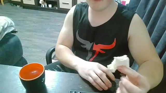 gamblingbum online show from March 11, 3:06 pm