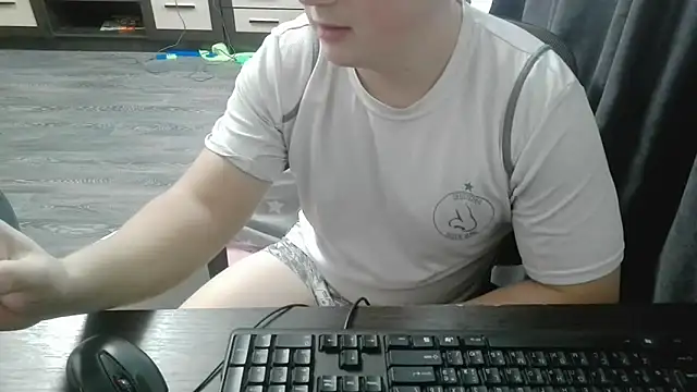 gamblingbum online show from February 6, 8:21 am