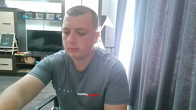 gamblingbum online show from June 16, 7:52 am