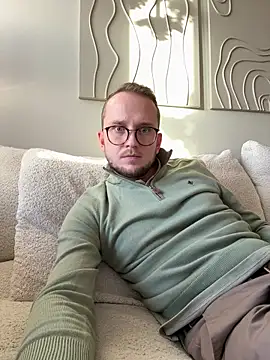 thehornyguy97 online show from December 19, 12:07 pm