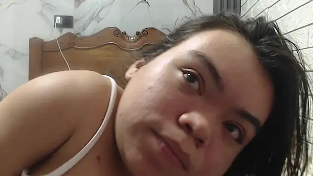 Snapshot of Michelle_Brooks chatting on February 6, 10:14 am Michelle Brooks online show from February 6, 10:14 am