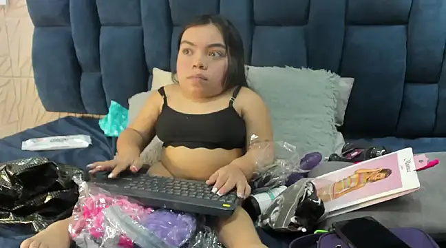 Snapshot of Michelle_Brooks chatting on February 1, 1:30 pm Michelle Brooks online show from February 1, 1:30 pm