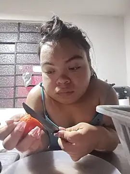 Snapshot of Michelle_Brooks chatting on September 19, 9:46 am Michelle Brooks online show from September 19, 9:46 am