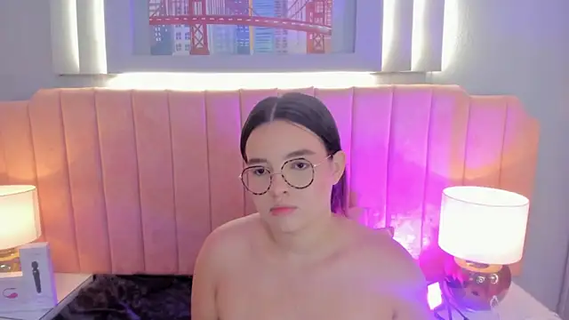 alys baker online show from October 10, 3:40 am